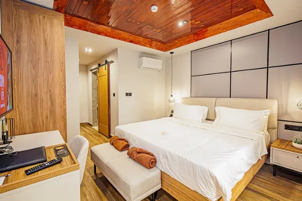 Sunset Beach Hotel : chambre