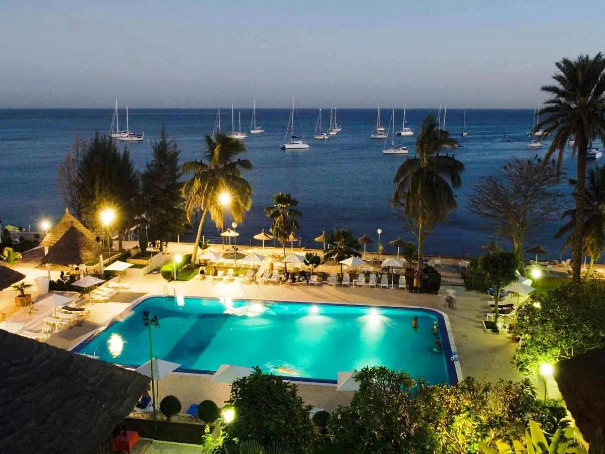 Pullman Hôtel : piscine