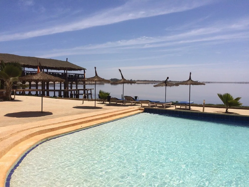 Hôtel Le Trarza Lac Rose : Piscine et bien-être
