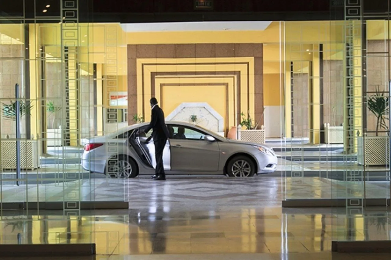 King Fahd Palace : Services de transport